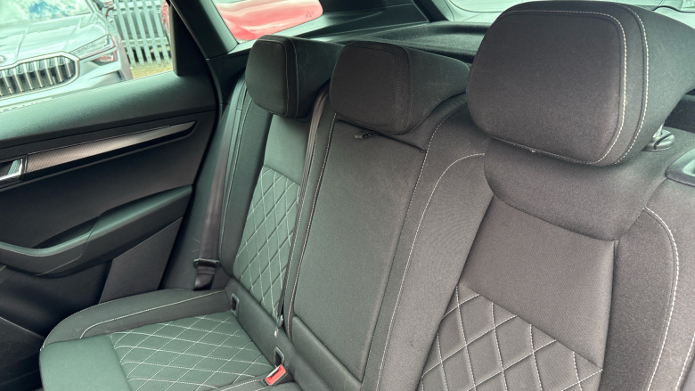 Skoda Karoq 2.0 TDI [150] Sportline 4x4 5dr DSG Diesel Estate